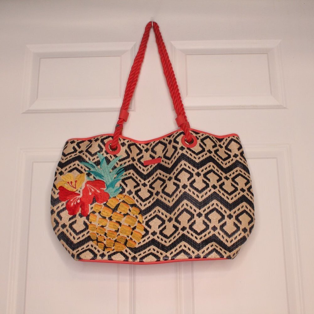 Vera Bradley Woven Embroidered Pineapple Tote Beach Bag Blue Cream Pink
